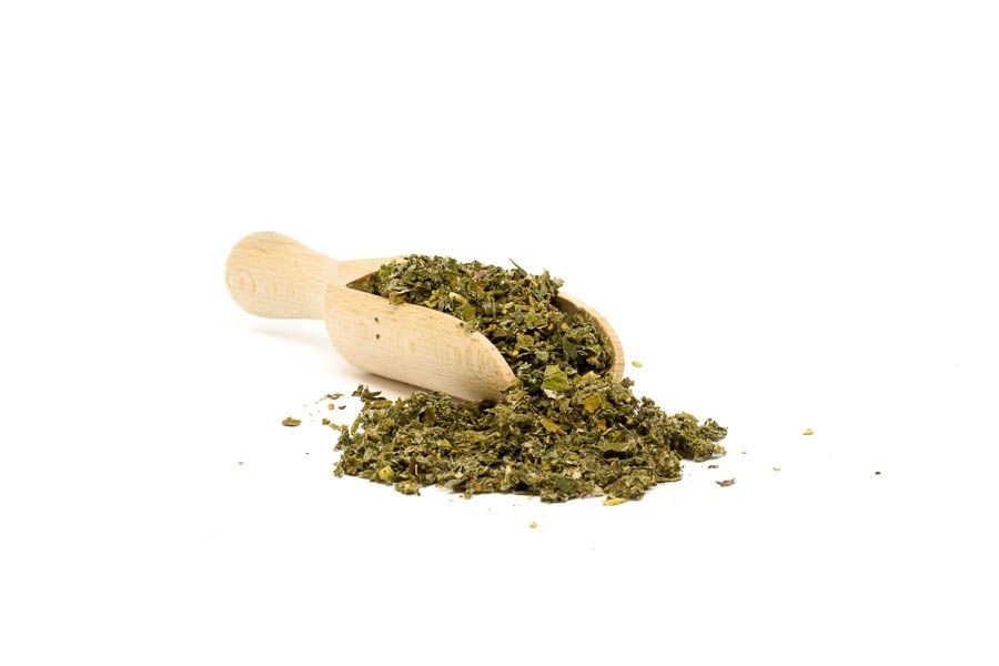 Himbeerblätter - geschnitten